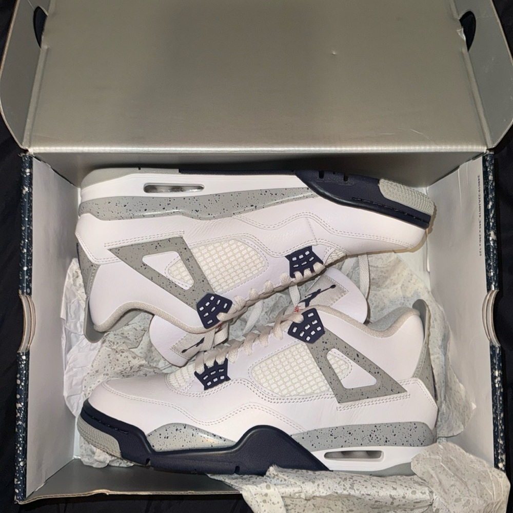 Jordan Navy Retro 4s size 10